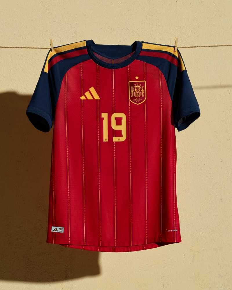 قميص اسبانيا كاس العالم 2026