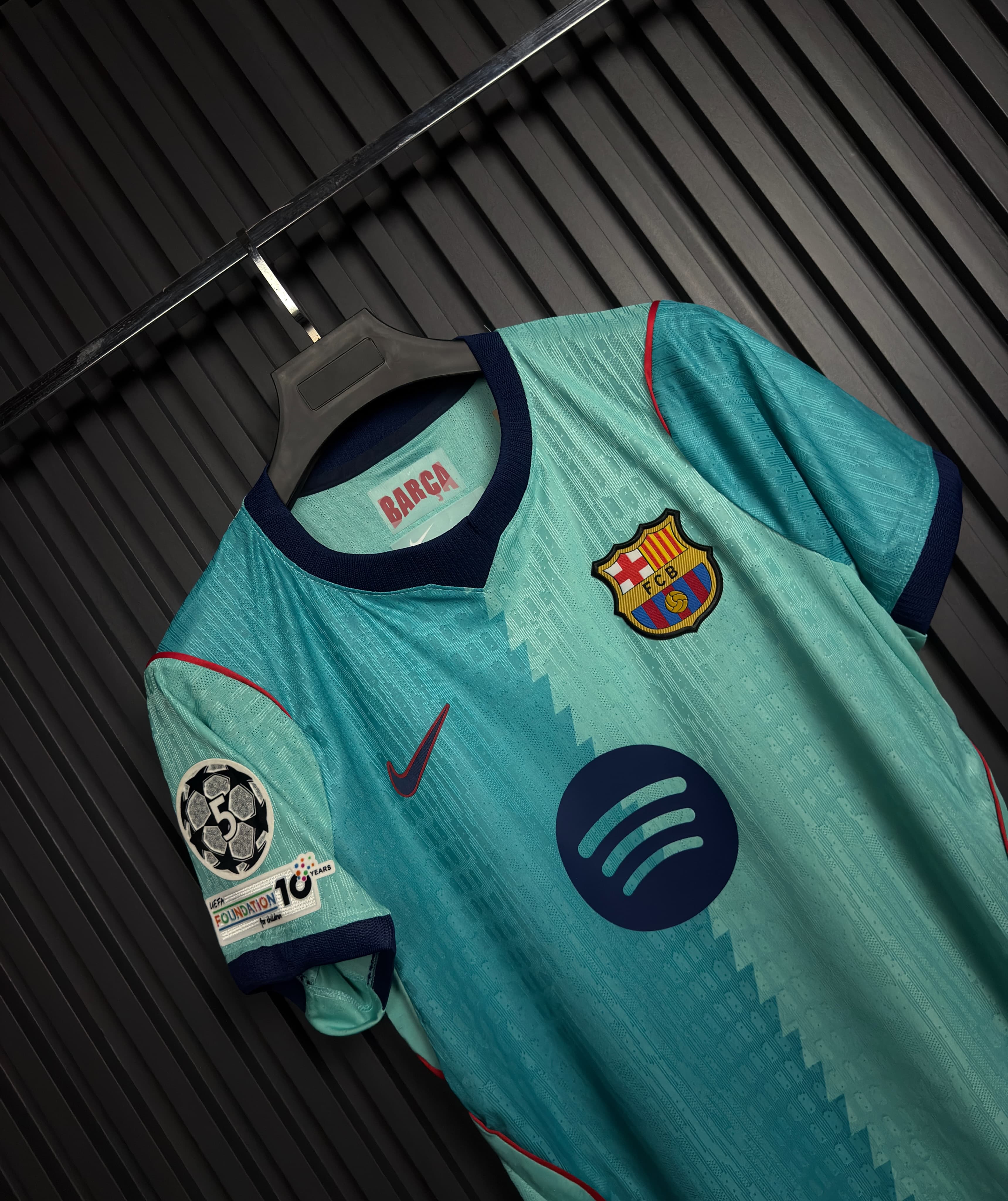 قميص برشلونة 26/27 الثالث - لامين يمال 